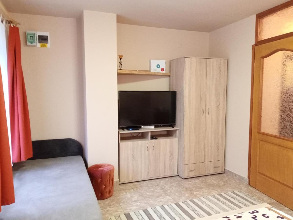 Éva vendégház Guesthouse Hajdúszoboszló Exteriér fotografie