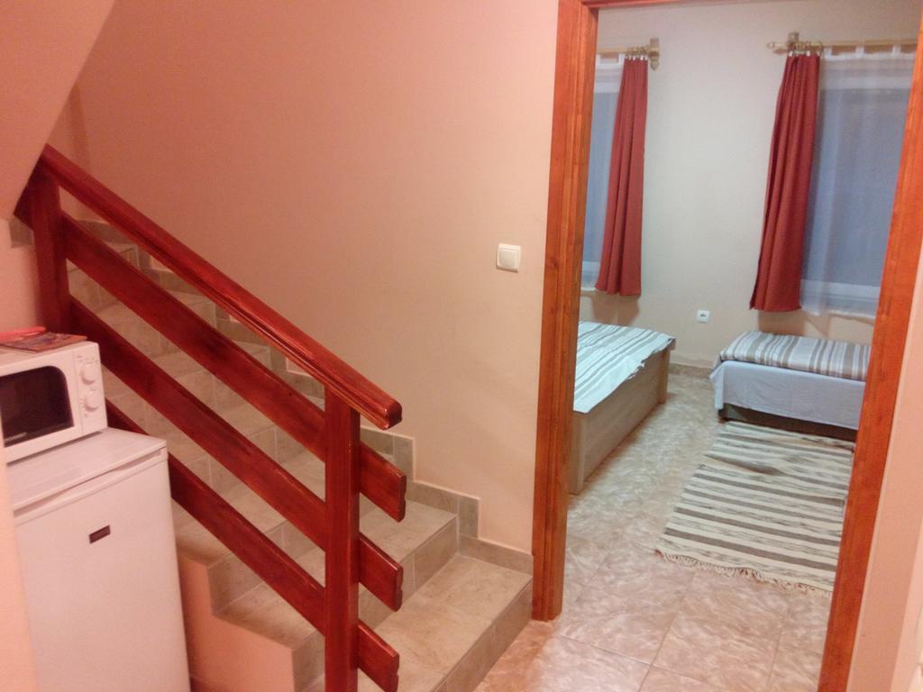 Éva vendégház Guesthouse Hajdúszoboszló Exteriér fotografie