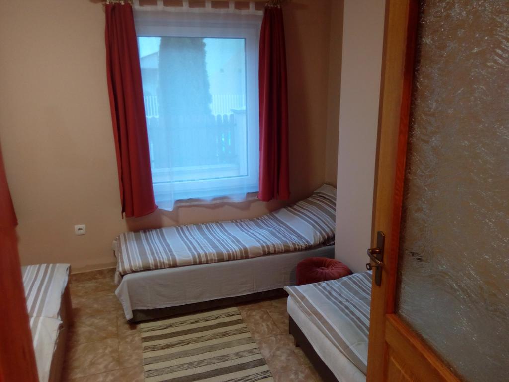 Éva vendégház Guesthouse Hajdúszoboszló Exteriér fotografie