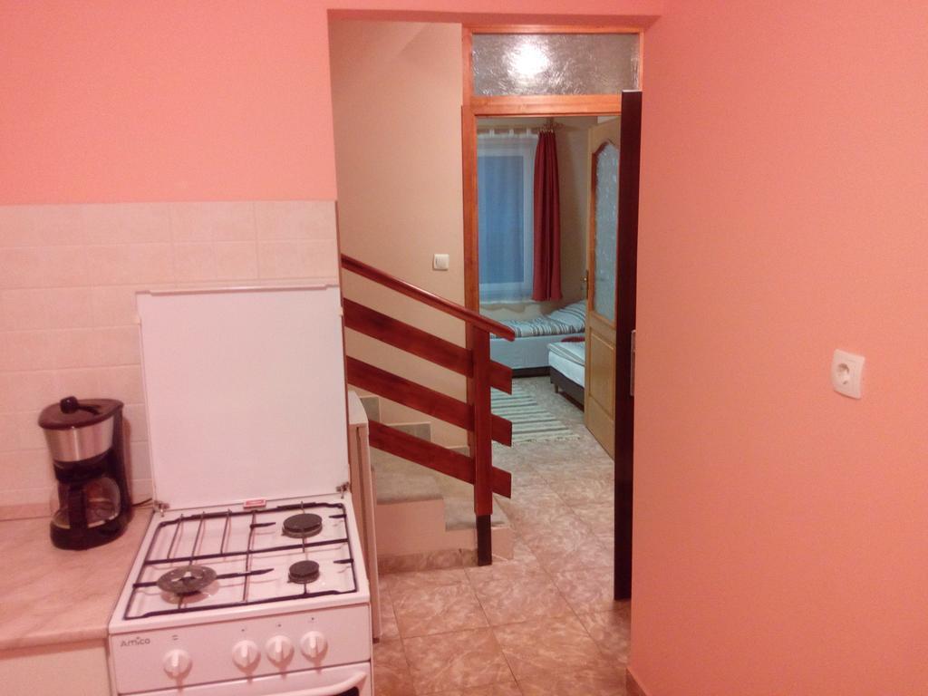 Éva vendégház Guesthouse Hajdúszoboszló Exteriér fotografie